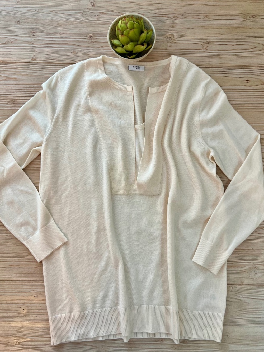 Akris Punto Ivory 100% Wool Tunic Sweater Large Quiet Luxury
